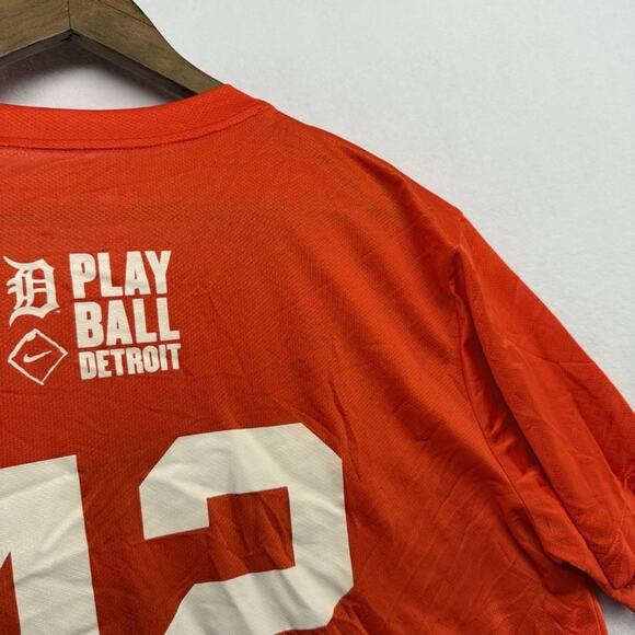 Detroit Tigers Shirt Men's XL Orange Tiny Graphic Foundation Charity Lightweight - Picture 8 of 9